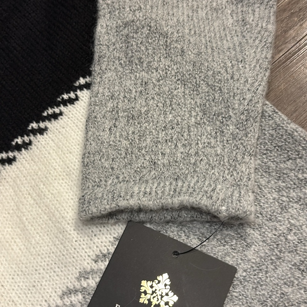 **NWT** Fortune + Ivy Cardigan - Picture 4 of 4